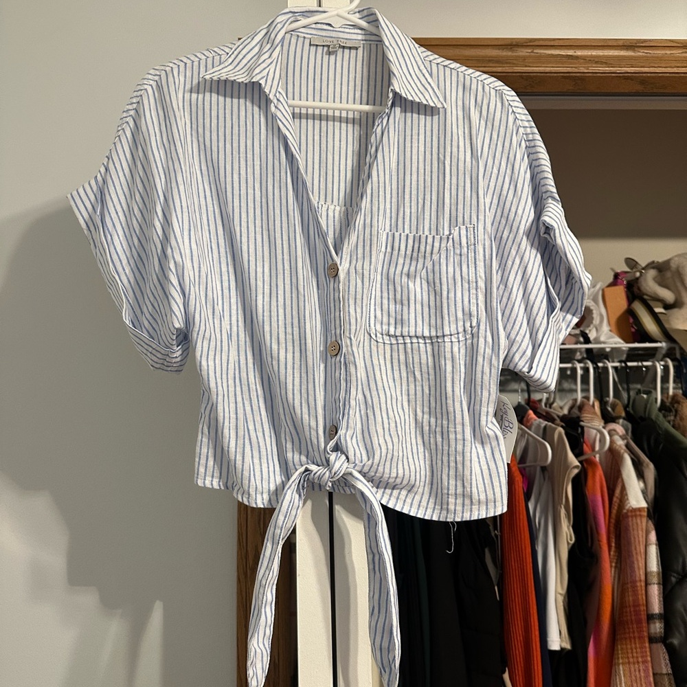 Love Tree Blue and White Striped Short Sleeve Top